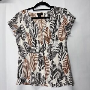 Rafaella Womens Med Button Top Brown Black Leaf‎ Print Short Sleeve Peplum Fall